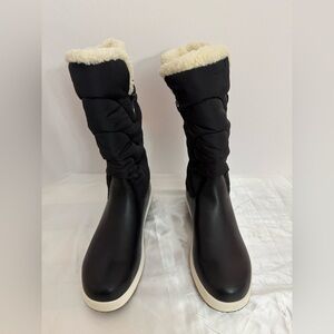 Women's Black Snow Boots Faux Fur Lined Quilted Winter Slip-On